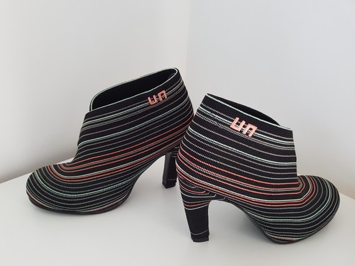 United nude women - -, size