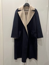 Max Mara Studio Women's Reversible Camel / Navy Blue Virgin Wool Coat Size 8