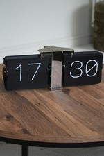 [£80] Karlsson Wall or Table