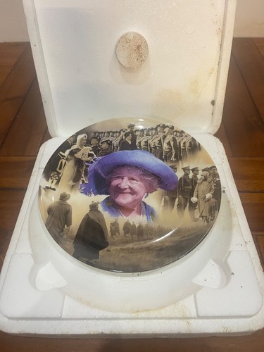 Coalport bone china the queen - coalport,