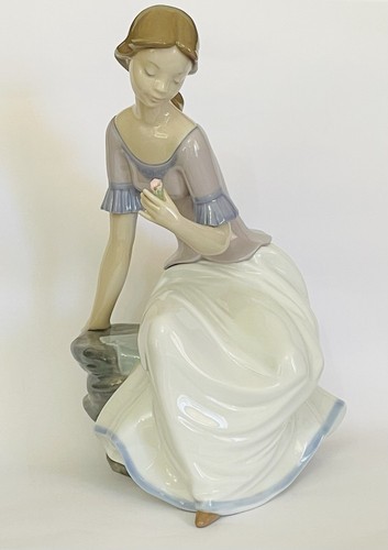Nao lladro spring - nao,