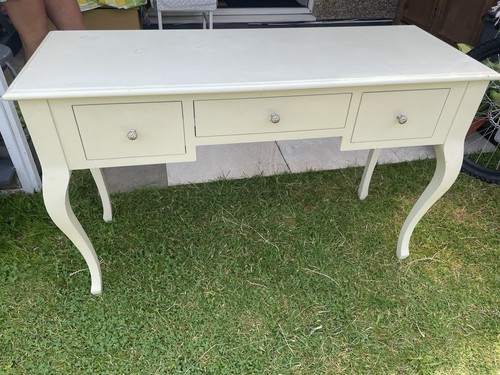 Dressing table vanity with - dressing,