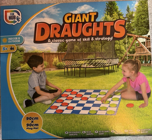 Fun hub giant draughts - fun,