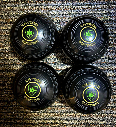 Taylor vector lawn bowls - lawn,