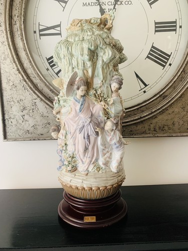 Rare stunning signed lladro - rare,