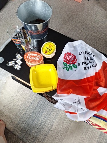 Pub bar memorabilia ice - pub,