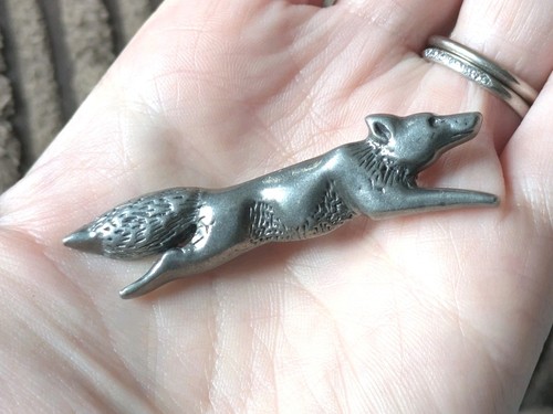 Pewter leaping fox brooch pin - pewter,