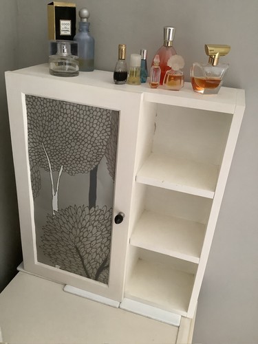 Jewellery cabinet - jewellery,