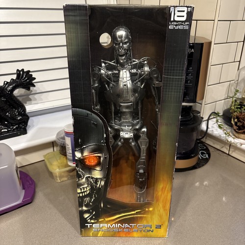 Neca reel toys - reel, t2