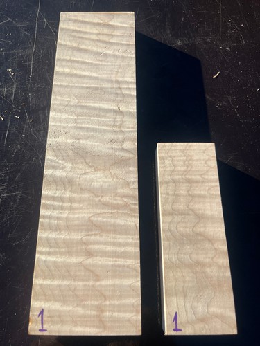 Curly flame maple - flame,