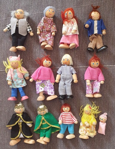 Bundle lot elc - /,