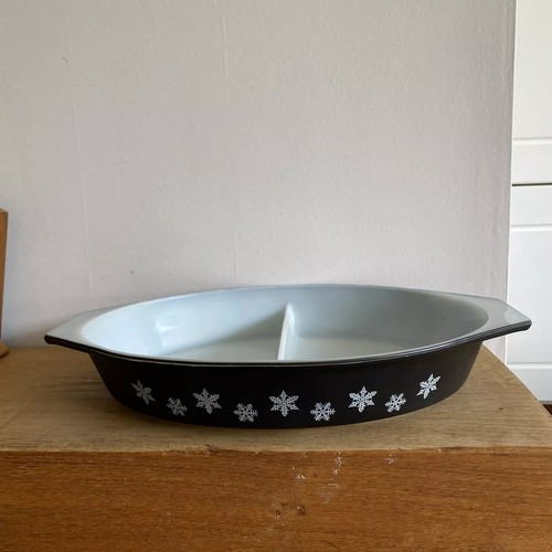 Vintage pyrex divided serving - vintage,
