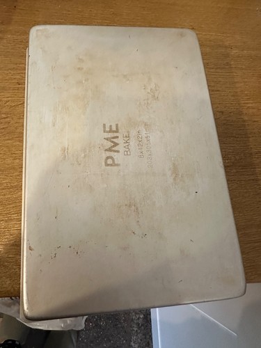 Cake tin baking - pan, tray