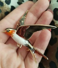 Fab Gold Tone Barn Swallow
