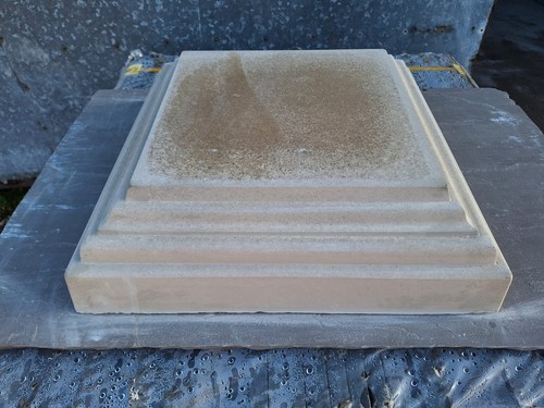Cast stone pier - cast, 1