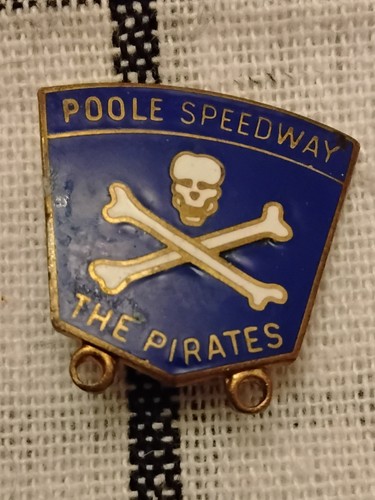 Poole pirates speedway badge - poole,