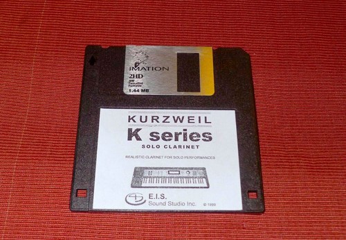 Floppy disk clarinet sound - floppy,