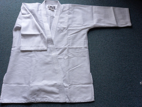 Blitz white size - gi, 4/170cm
