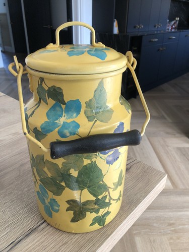 Vintage small milk churn - churn, with