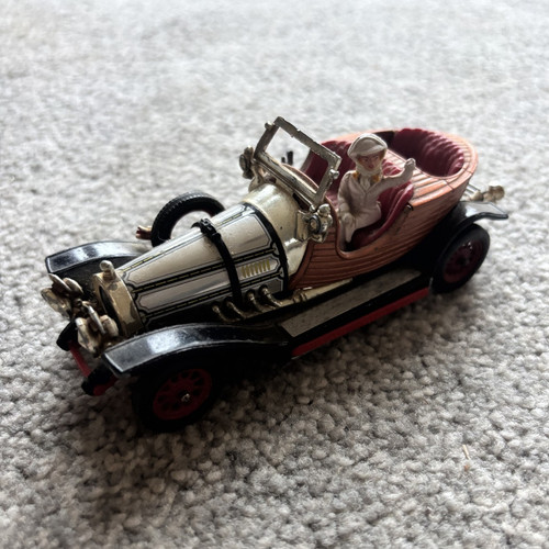 Corgi toys chitty - corgi, bang