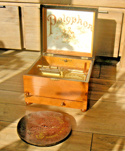 Excellent polyphonic with - polyphonic,