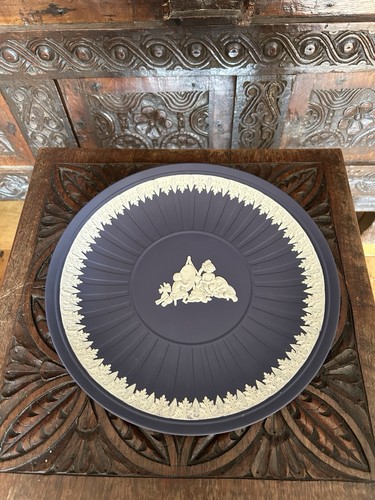 Stunning large wedgwood - wedgwood, jasper