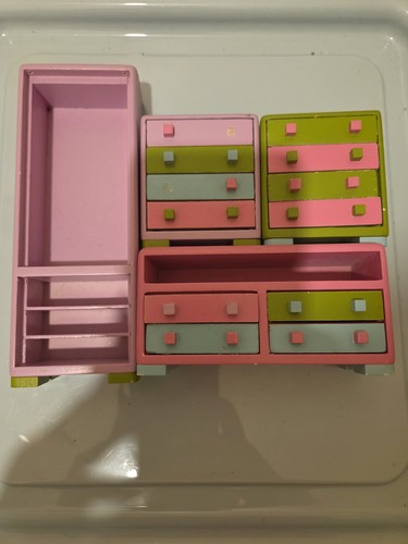 Dollhouse bedroom furniture - bedroom,