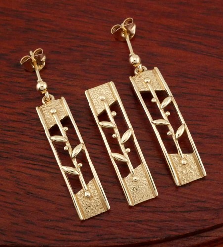 Stunning ola gorie - necklace, &
