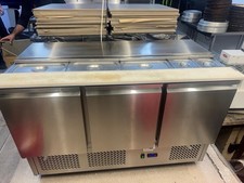 PIZZA PREP COUNTER FRIDGE