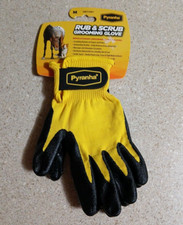 NEW - Pair of Pyranha  Grooming/Bathing Gloves  Medium