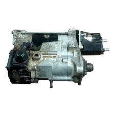 TOYOTA HILUX STARTER MOTOR 2.4