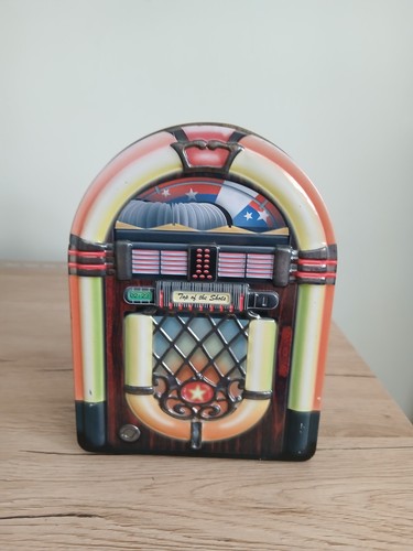 Retro style jukebox tin - style,