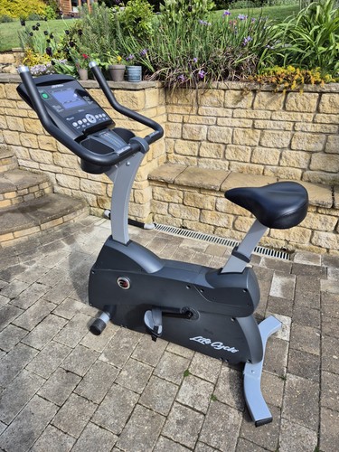Life fitness upright - fitness, c3
