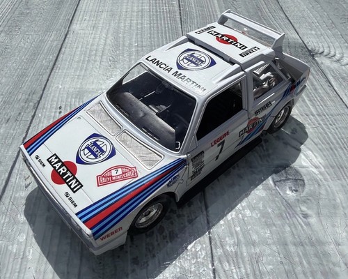 Bburago lancia delta - lancia, monte