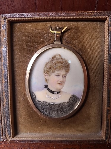 Fine antique portrait - fine,