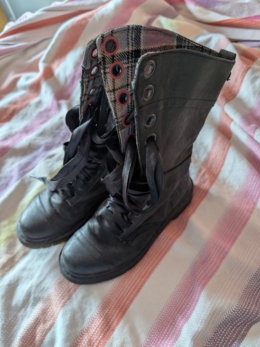 Marten 1914 triumph leather - dr,