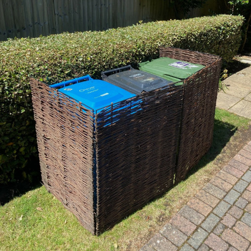 Garden dustbin wheelie bin - dustbin,