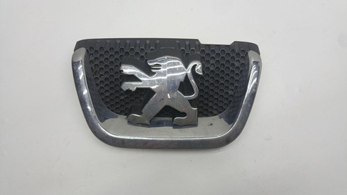 Peugeot 407 2004 badge - peugeot,