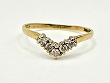 Hallmarked 9ct Yellow Gold 5