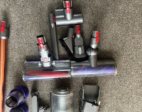 Dyson v10 cyclone absolute - dyson,