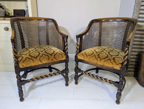 Pair antique oak barley - oak,