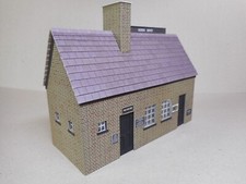 O Gauge Industrial Building