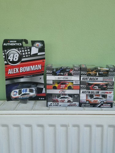 Nascar bundle please - 1:64,