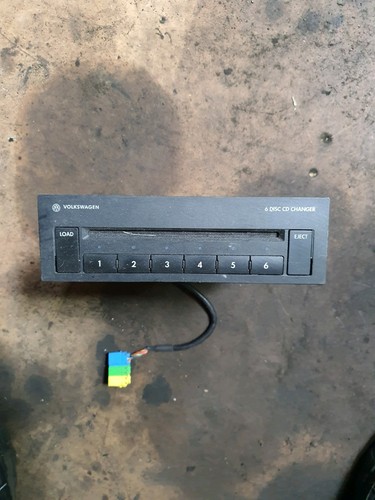 Volkswagen disc changer - 6,