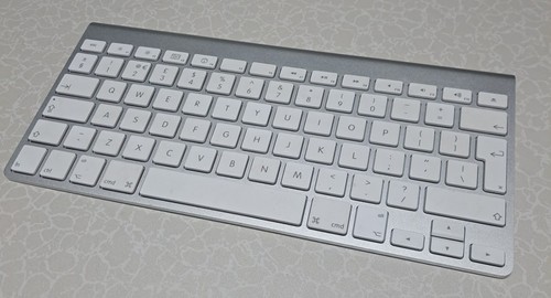 Apple wireless keyboard - apple,