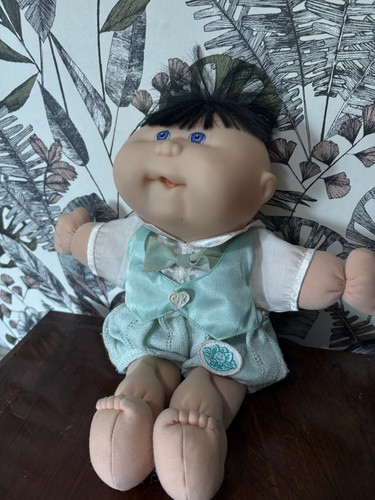 Cabbage patch kids - cabbage, in