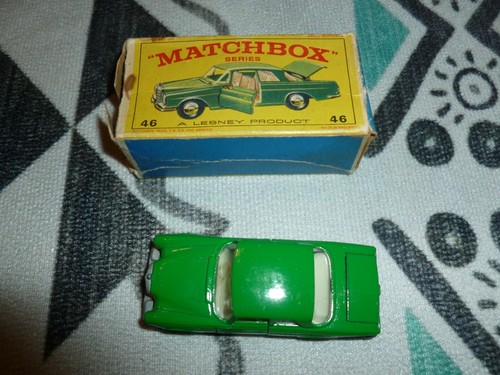 Mercedes 300 matchbox - mercedes,