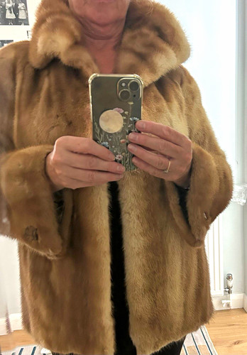 Beautiful real mink fur - real,