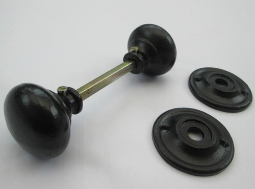 Black cast iron victorian - black,