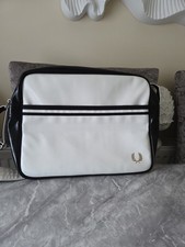 FRED PERRY MESSENGER BAG MENS